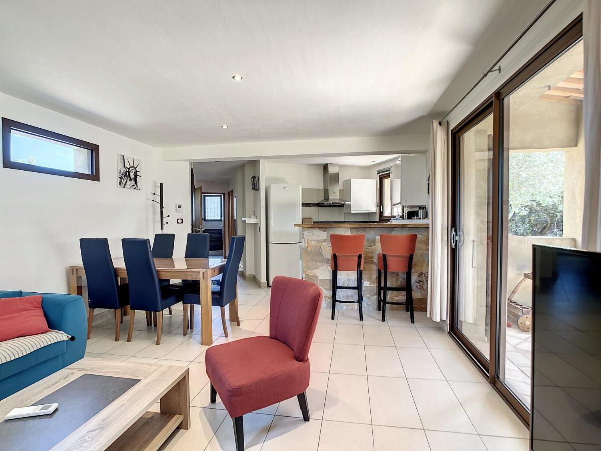 La Petite Bergerie Villa Le Plan-de-la-Tour Kültér fotó